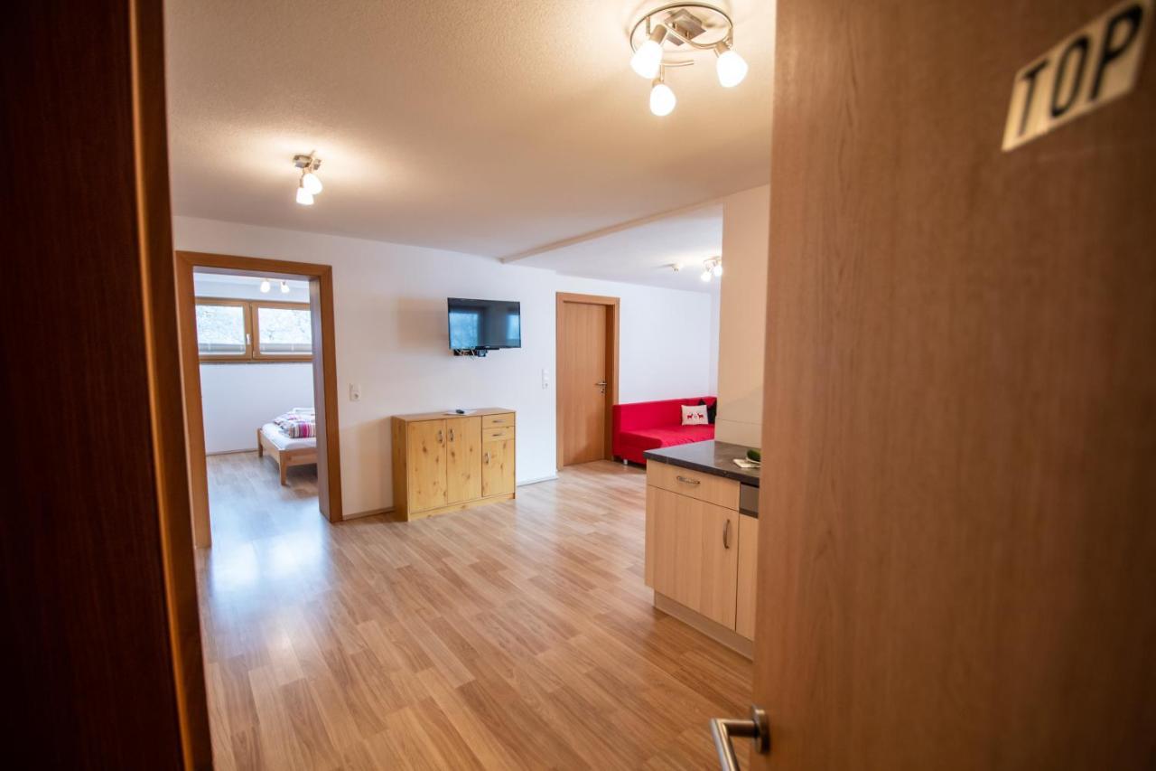 Haus Raggl Daire Landeck Dış mekan fotoğraf