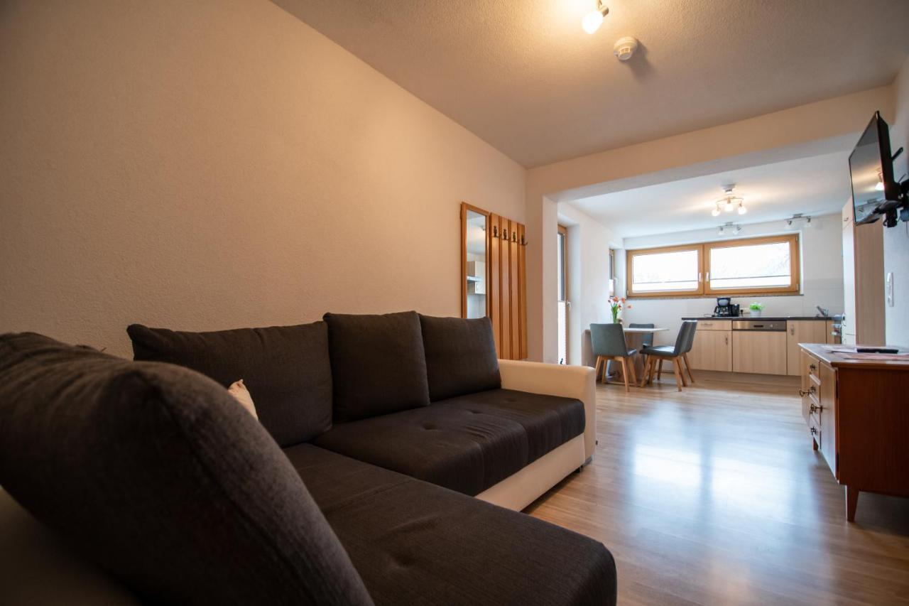 Haus Raggl Daire Landeck Dış mekan fotoğraf