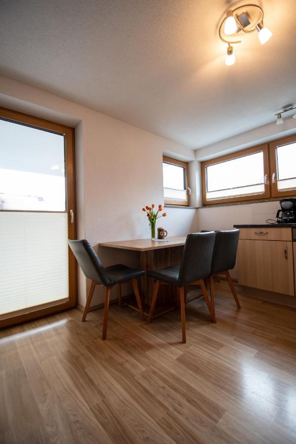 Haus Raggl Daire Landeck Dış mekan fotoğraf